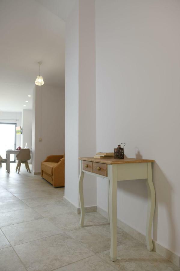 Coral Sea Apartment Kokkinos Pyrgos Zewnętrze zdjęcie