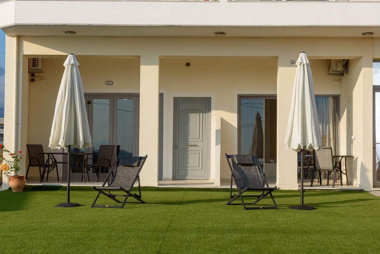 Coral Sea Apartment Kokkinos Pyrgos Zewnętrze zdjęcie